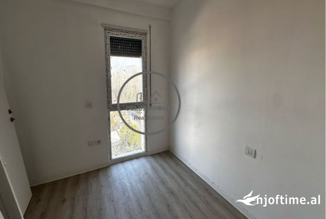 Shtepi ne shitje 2+1 ne Tirane - 170,000 Euro