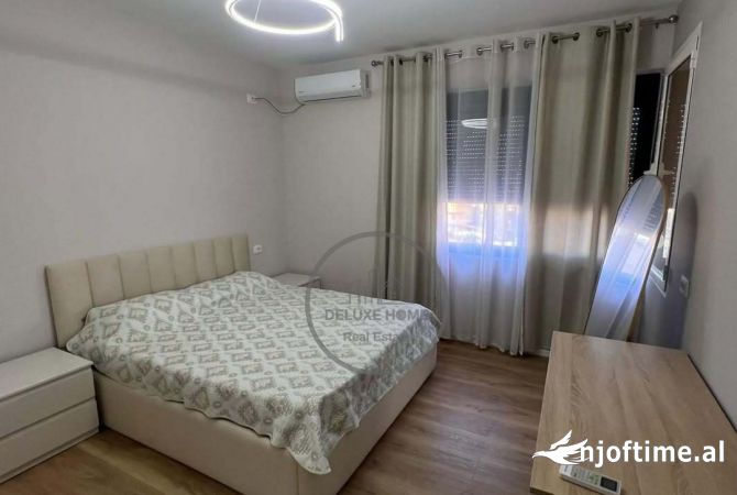 Shtepi me qera Apartament ne Tirane, 2+1, Mobilimi E mobiluar, Pagesa 850  Euro.
