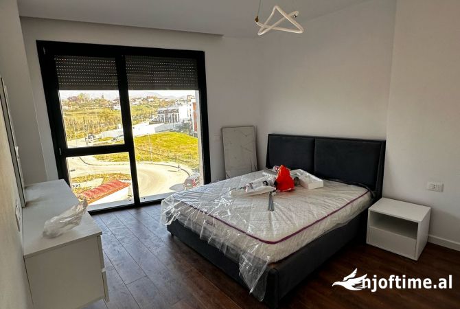 Shtepi me qera 1+1 ne Tirane - 700 Euro