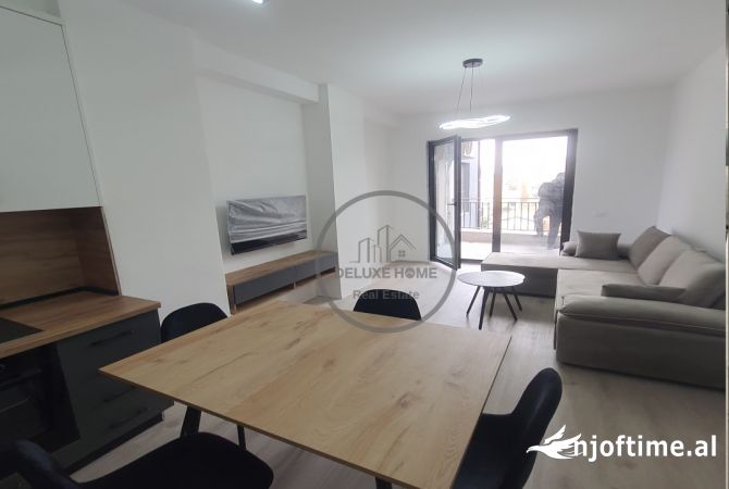 Shtepi me qera Apartament ne Tirane, 1+1, Mobilimi E mobiluar, Pagesa 650  Euro.