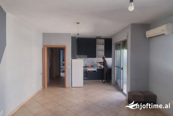 Shtepi ne shitje 2+1 ne Tirane - 208,000 Euro