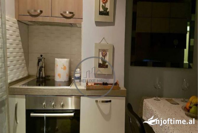 Ambient biznesi ne shitje 1+1 ne Tirane - 210,000 Euro