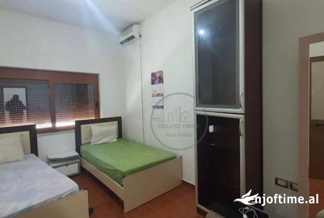 Shtepi me qera 2+1 ne Tirane - 450 Euro