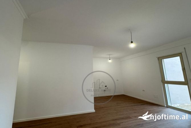 Shtepi ne shitje 1+1 ne Tirane - 120,000 Euro