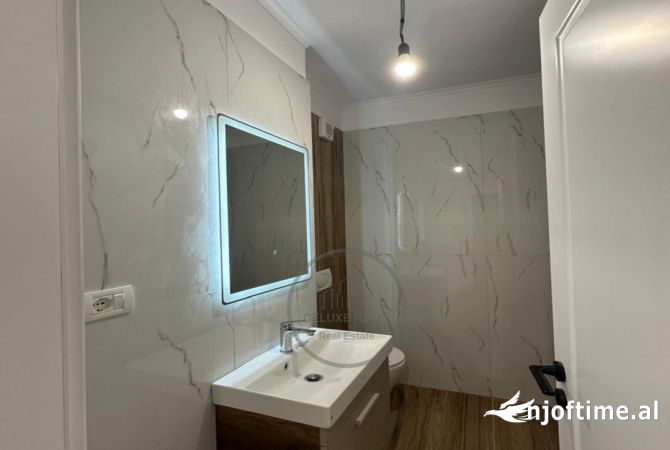 Shtepi ne shitje 1+1 ne Tirane - 120,000 Euro