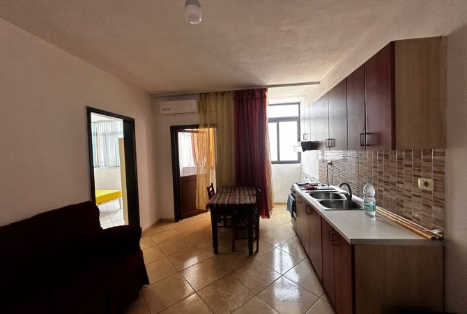 Shtepi me qera 2+1 ne Tirane - 350 Euro