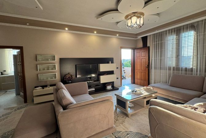 Shtepi me qera 2+1 ne Tirane - 500 Euro
