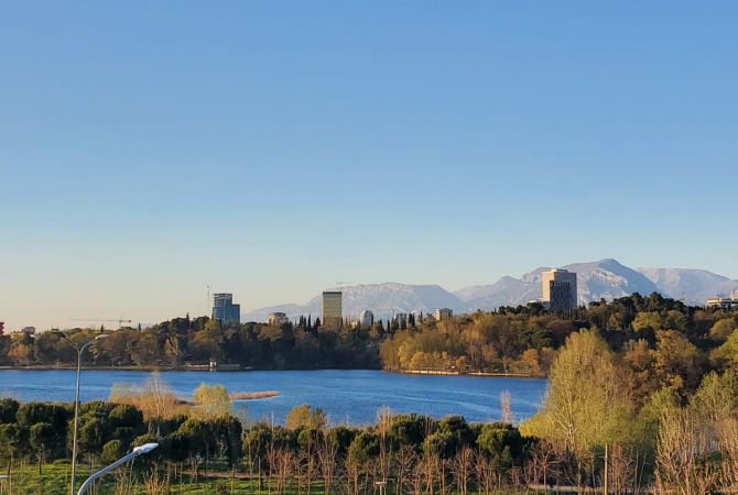 Shtepi me qera 2+1 ne Tirane - 1,500 Euro