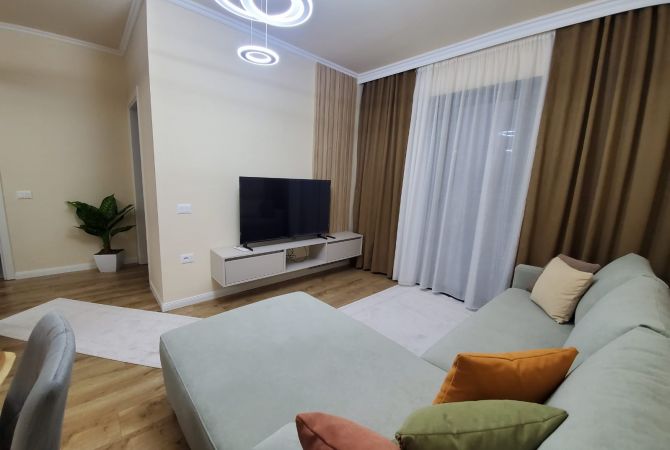 Shtepi me qera 1+1 ne Tirane - 1,000 Euro