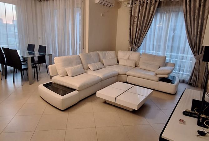 Casa in affitto 2+1 a Tirana - 700 Euro