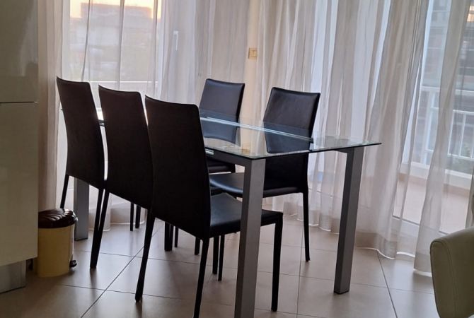 Shtepi me qera Apartament ne Tirane, 2+1, Mobilimi E mobiluar, Pagesa 700  Euro.
