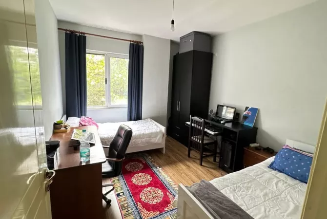 Shtepi me qera Apartament ne Tirane, 2+1, Mobilimi E mobiluar, Pagesa 420  Euro.