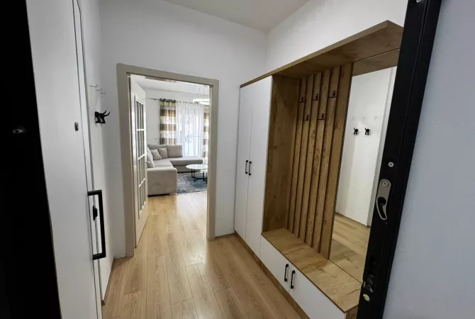 Shtepi me qera 2+1 ne Tirane - 800 Euro