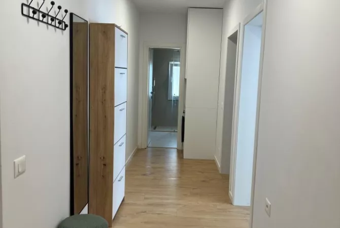 Shtepi me qera Apartament ne Tirane, 2+1, Mobilimi E mobiluar, Pagesa 950  Euro.