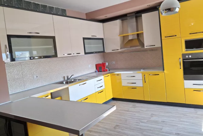 Shtepi me qera Apartament ne Tirane, 1+1, Mobilimi E mobiluar, Pagesa 600  Euro.