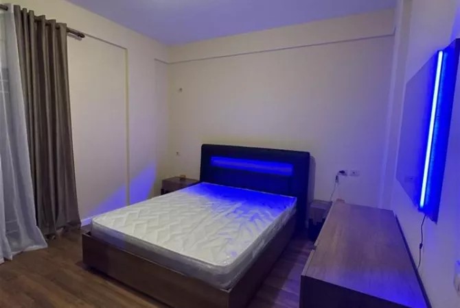 Shtepi me qera Apartament ne Tirane, 2+1, Mobilimi E mobiluar, Pagesa 600  Euro.