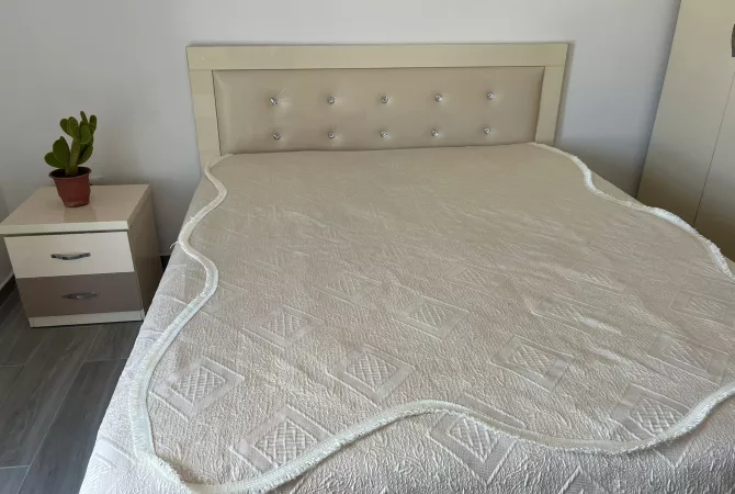 Shtepi me qera 3+1 ne Tirane - 750 Euro