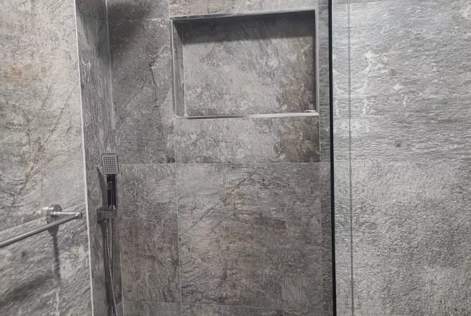 Shtepi me qera Apartament ne Tirane, 1+1, Mobilimi E mobiluar, Pagesa 800  Euro.