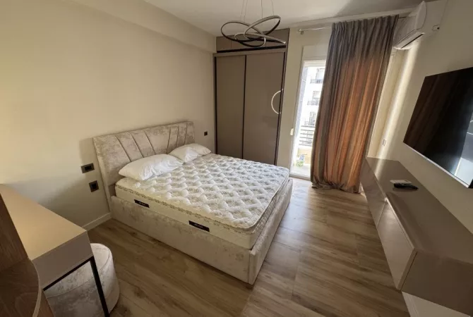 Shtepi me qera Apartament ne Tirane, 1+1, Mobilimi E mobiluar, Pagesa 600  Euro.