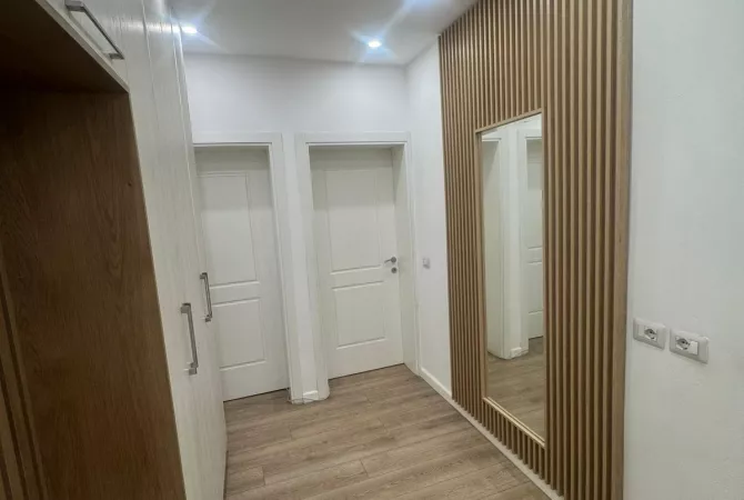 Shtepi me qera Apartament ne Tirane, 1+1, Mobilimi E mobiluar, Pagesa 600  Euro.