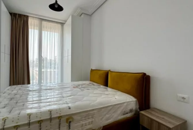 Shtepi me qera 2+1 ne Tirane - 800 Euro