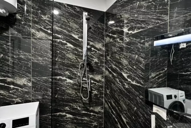 Shtepi me qera 2+1 ne Tirane - 800 Euro
