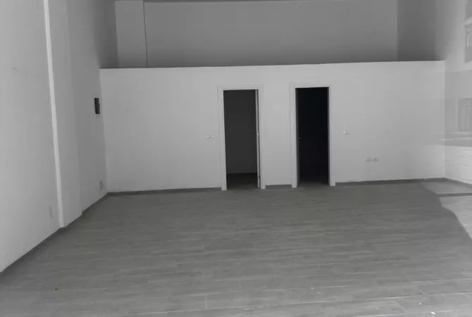 Ambient biznesi me qera 1+1 ne Tirane - 800 Euro