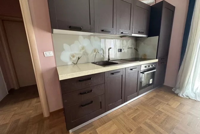 Casa in affitto 1+1 a Tirana - 600 Euro