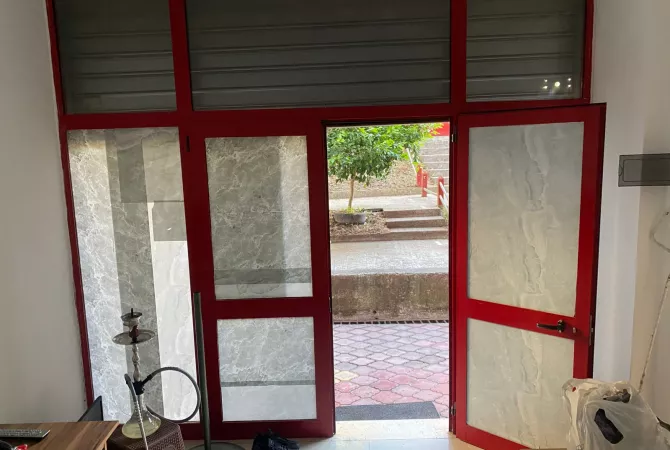 Ambient biznesi me qera 1+1 ne Tirane - 350 Euro