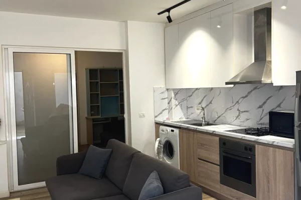 Shtepi me qera Apartament ne Tirane, 1+1, Mobilimi E mobiluar, Pagesa 500  Euro.