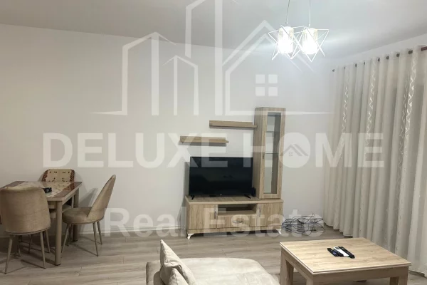 Shtepi me qera 1+1 ne Tirane - 600 Euro