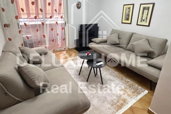 Shtepi me qera 1+1 ne Tirane - 70,000 Leke