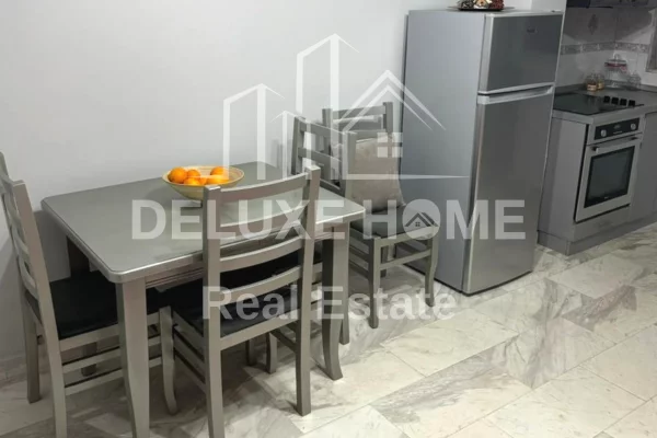 Shtepi me qera 1+1 ne Tirane - 50,000 Leke