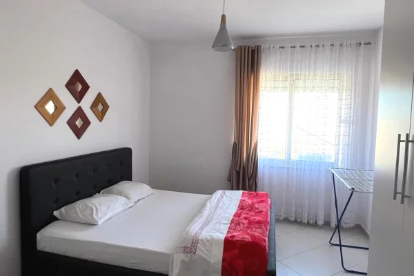 Shtepi me qera 1+1 ne Tirane - 500 Euro