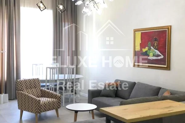 Shtepi ne shitje Duplex(shtepi me 2 kate) ne Tirane, 2+1, Mobilimi E mobiluar, Pagesa 219,000  Euro.