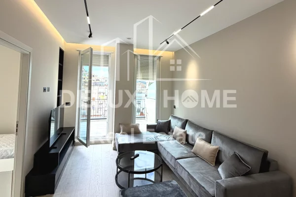 Shtepi me qera 2+1 ne Tirane - 800 Euro