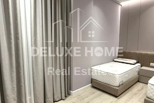 Shtepi me qera 2+1 ne Tirane - 1,200 Euro