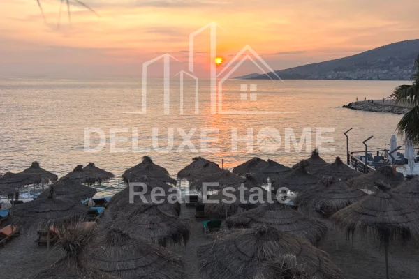 Ambient biznesi me qera 2+1 ne Sarande - 330,000 Leke