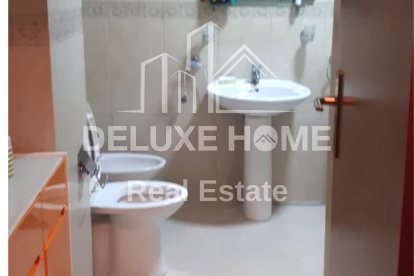 Shtepi me qera 1+1 ne Tirane - 600 Euro