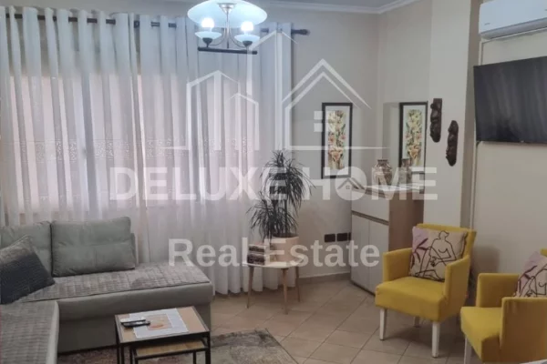 Shtepi me qera Apartament ne Tirane, 1+1, Mobilimi E mobiluar, Pagesa 600  Euro.