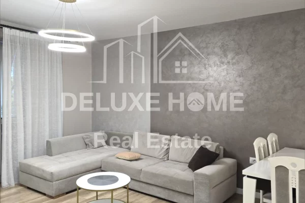 Shtepi me qera Apartament ne Tirane, 2+1, Mobilimi Pjeserisht e mobiluar, Pagesa 600  Euro.