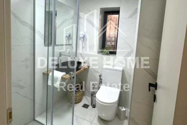 Shtepi me qera Apartament ne Tirane, 2+1, Mobilimi E mobiluar, Pagesa 70,000  Leke.