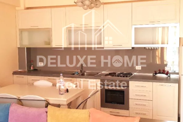 Shtepi me qera Apartament ne Tirane, 2+1, Mobilimi E mobiluar, Pagesa 70,000  Leke.