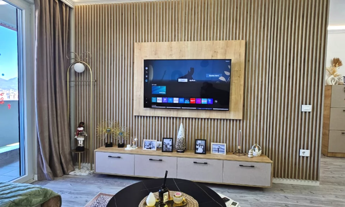 Shtepi me qera Apartament ne Tirane, 2+1, Mobilimi E mobiluar, Pagesa 650  Euro.