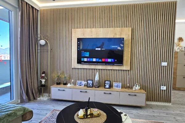 Shtepi me qera 2+1 ne Tirane - 650 Euro