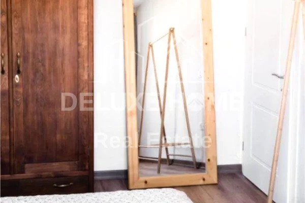  Apartament me Qira – Rruga Fortuzi