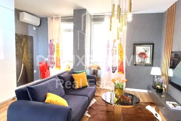 Apartament me Qira – Mozaiku i Tiranës