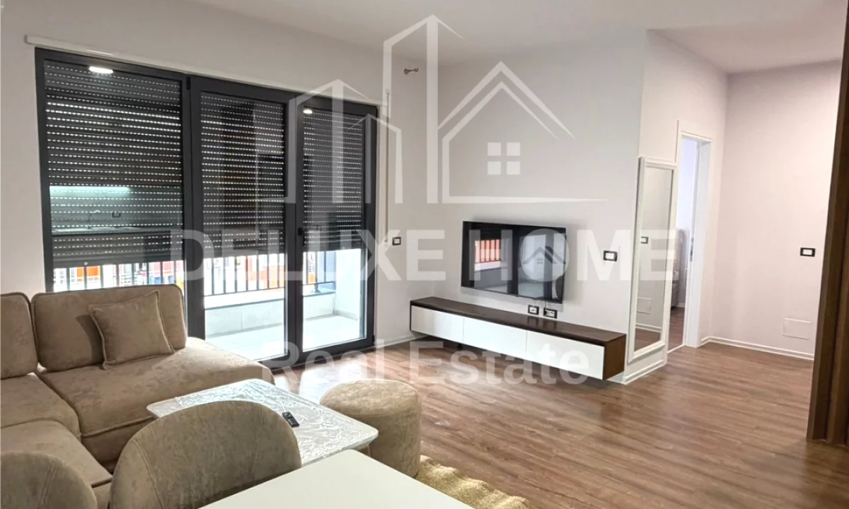 Appartamento in affitto a Tirana 1+1, Arredato