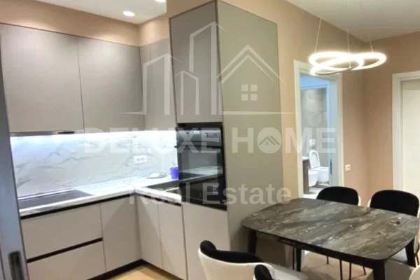 Shtepi ne shitje Apartament ne Tirane, 2+1, Mobilimi E mobiluar, Pagesa 750  Euro.