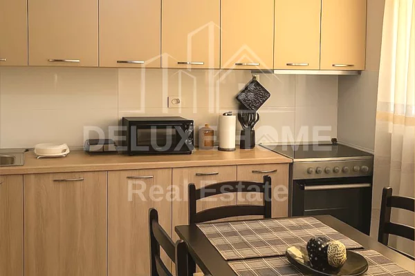 Shtepi me qera 2+1 ne Tirane - 580 Euro